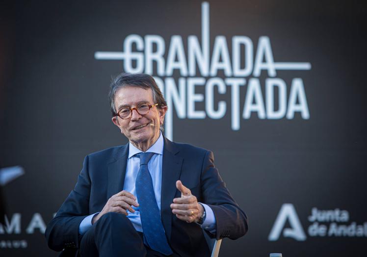 Imagen principal - «Granada tiene que perder el miedo a subir los precios», defiende el presidente de AC Hotels